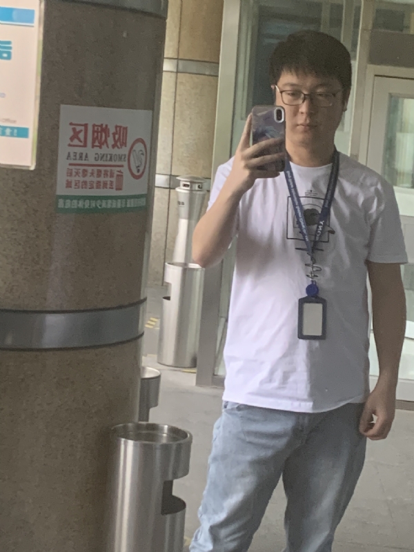 潜伏的第一张照片--大连基督教相亲网